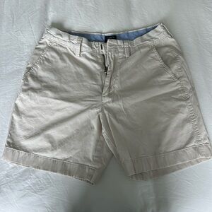 MENS J CREW SHORTS [29]